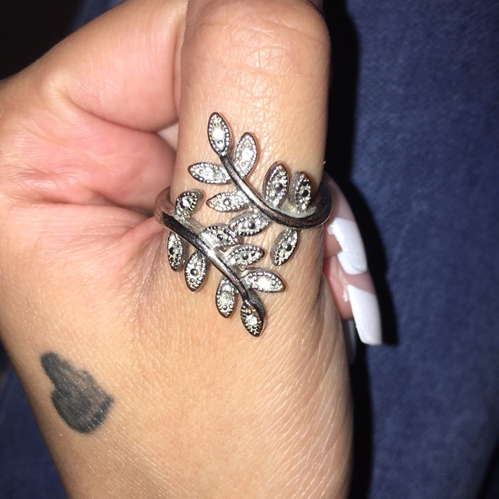 $7 or free w a purchase !